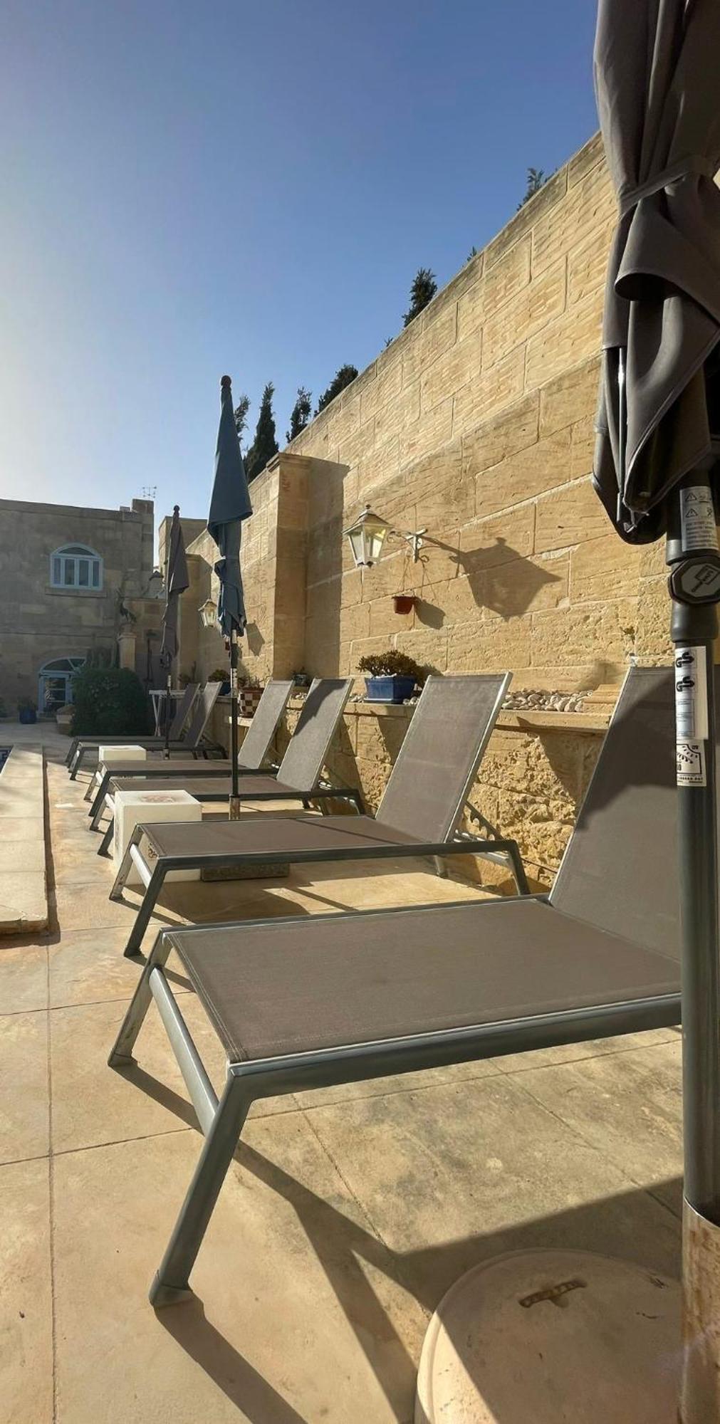 Għarb21 A别墅 外观 照片